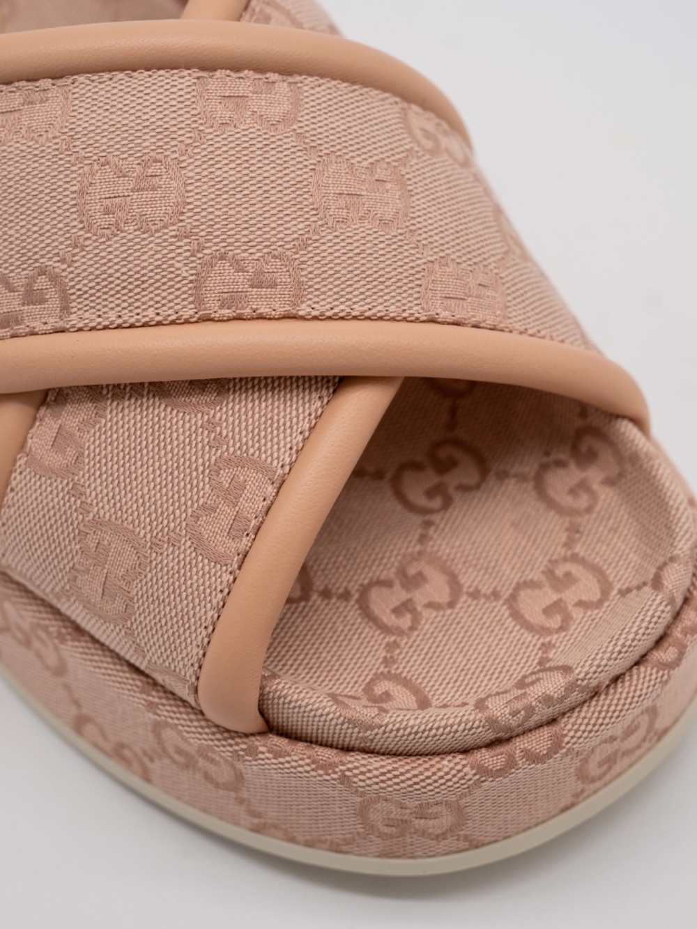 size 37.5G 7.5 US Gucci GG Platform Slides Sandals Pink - Picture 7 of 11